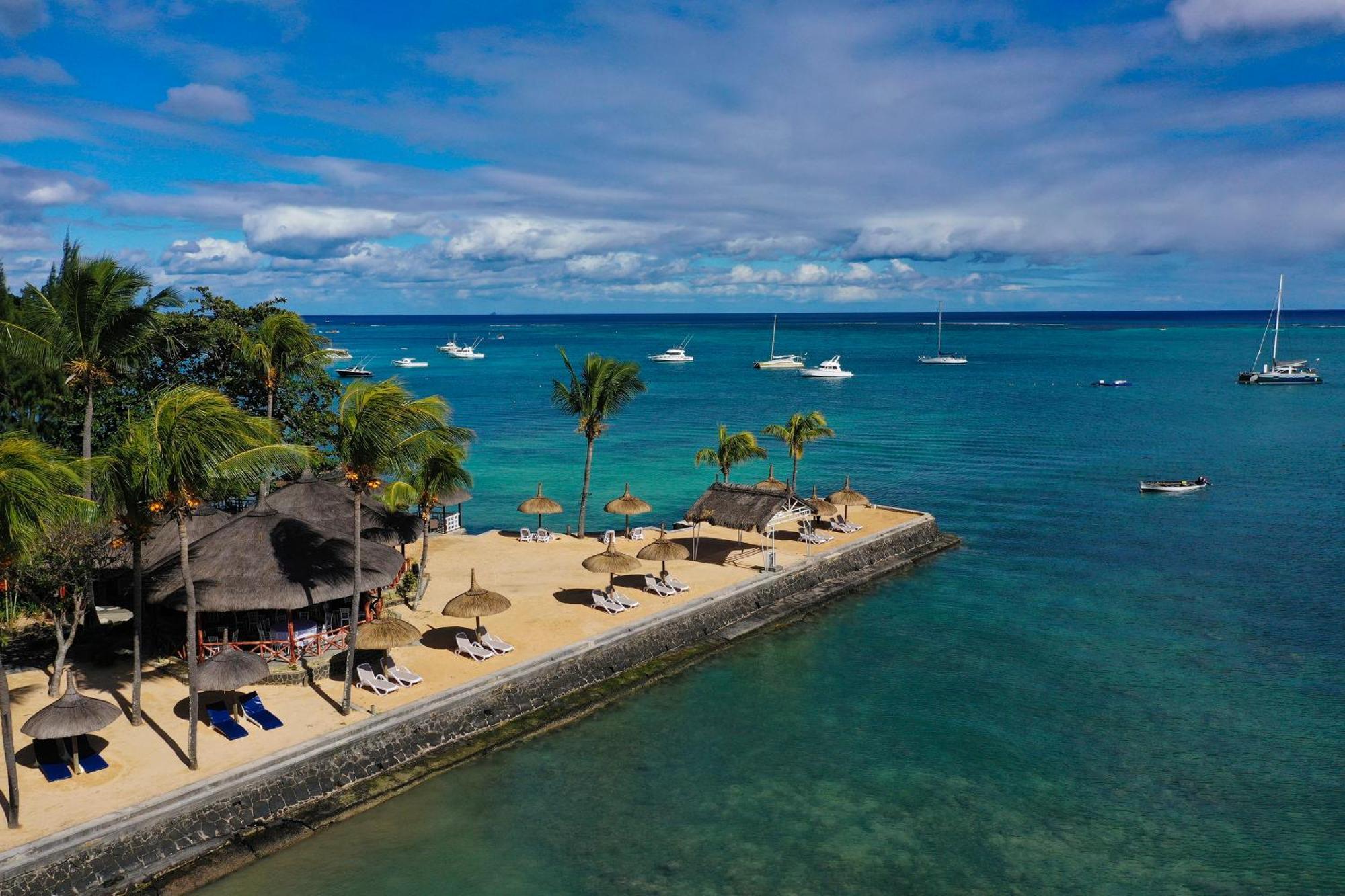 Coral Azur Beach Resort Mont Choisy Exterior foto