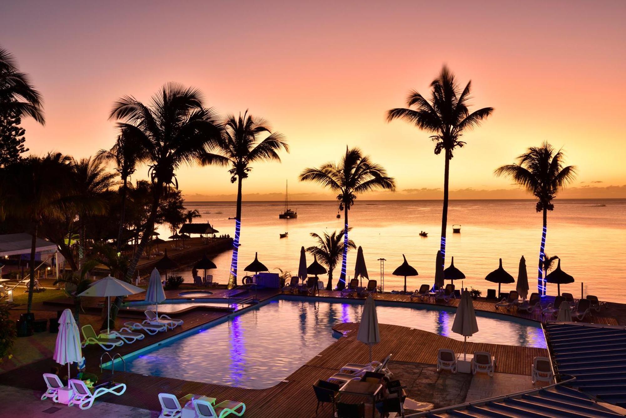 Coral Azur Beach Resort Mont Choisy Exterior foto